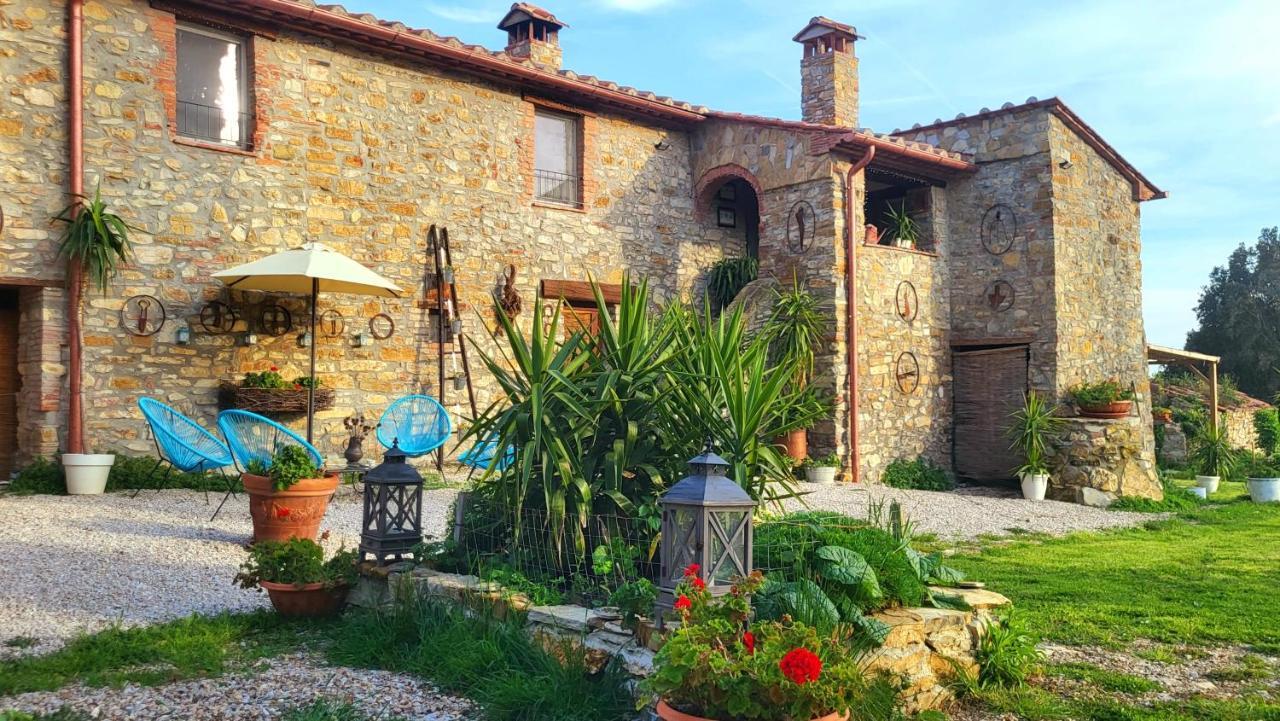 Agriturismo Podere Le Palaie Monterotondo  Buitenkant foto
